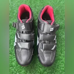 Peloton Black Cycling‎ Shoes with Red Interior Size 43